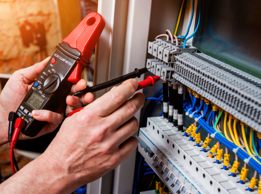  Infraestructura eléctrica en baja media y alta tension